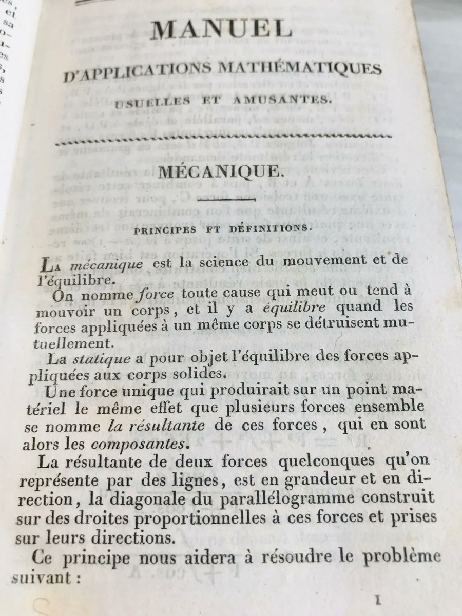 Les7Lieux's tweet photo. Retrouvez à l’occasion de la #semainedesmathématiques qui se déroule du 6 au 15 mars, le « manuel d’applications mathématiques usuelles et amusantes » avec des exercices de dynamique, d’acoustique, de géométrie, d’optique 😜 
#les7lieux #bayeuxintercom #les7lieuxpatrimoine https://t.co/4YA0Wgs23u
