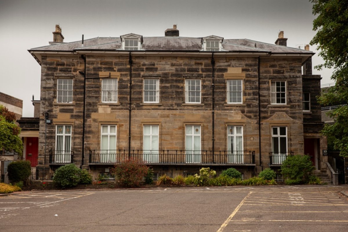 The Civic Society has been campaigning to save 9 &amp; 10 Crescent Road in Tunbridge Wells, and to re-purpose the two buildings as a Decimus Burton Museum. The Society is due to present the business plan to the council this April. 
<a href="/RTWCS/">RTW Civic Society</a> #TunbridgeWells May we count on your support?