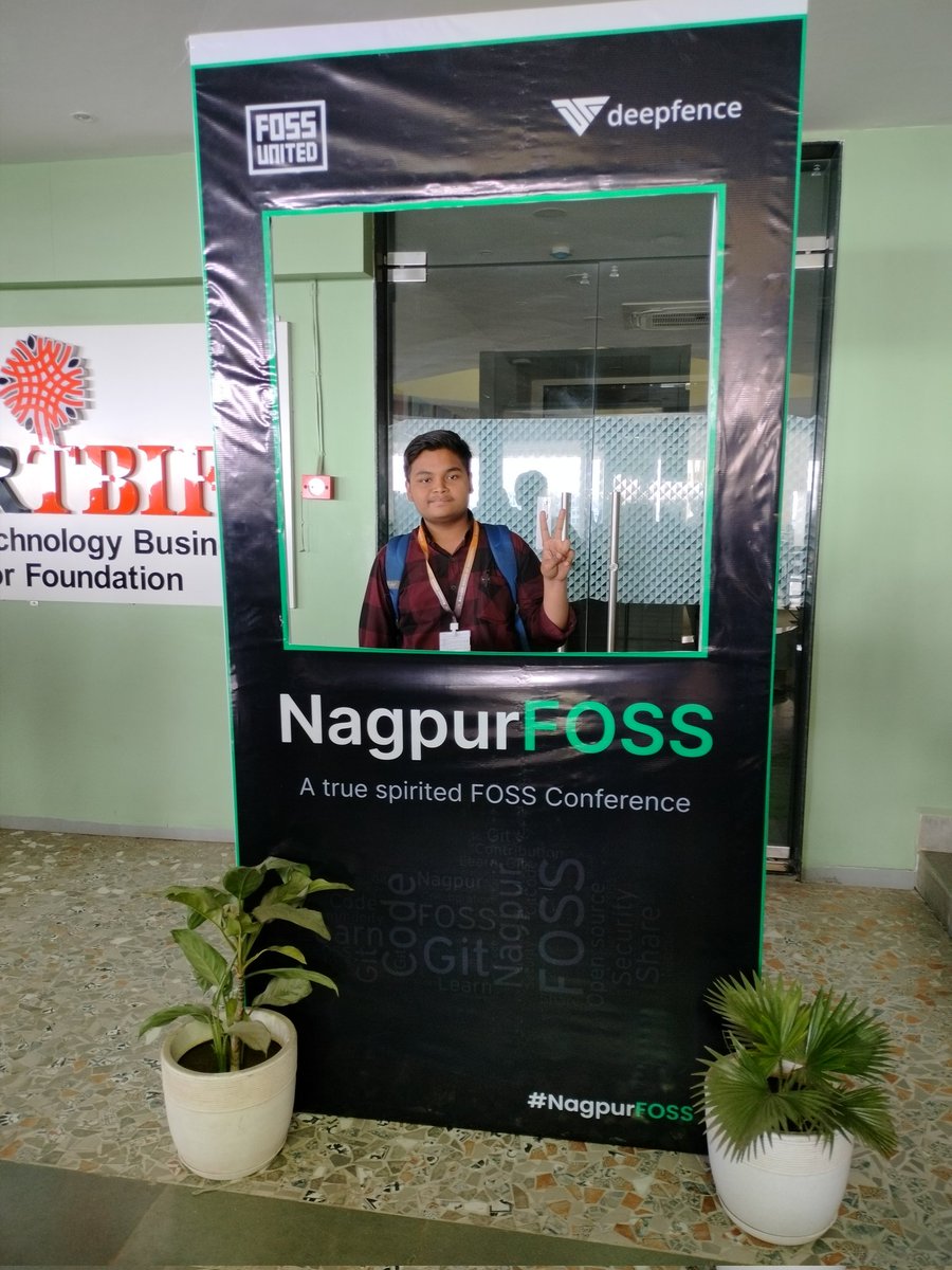 Toxicskc's tweet photo. Attended my first ever conference
Enjoyed it!
Thanks for making it memorable
@NagpurFOSS @vedantstwt @sangamtwts @orangehacks https://t.co/mtZzimBOmD