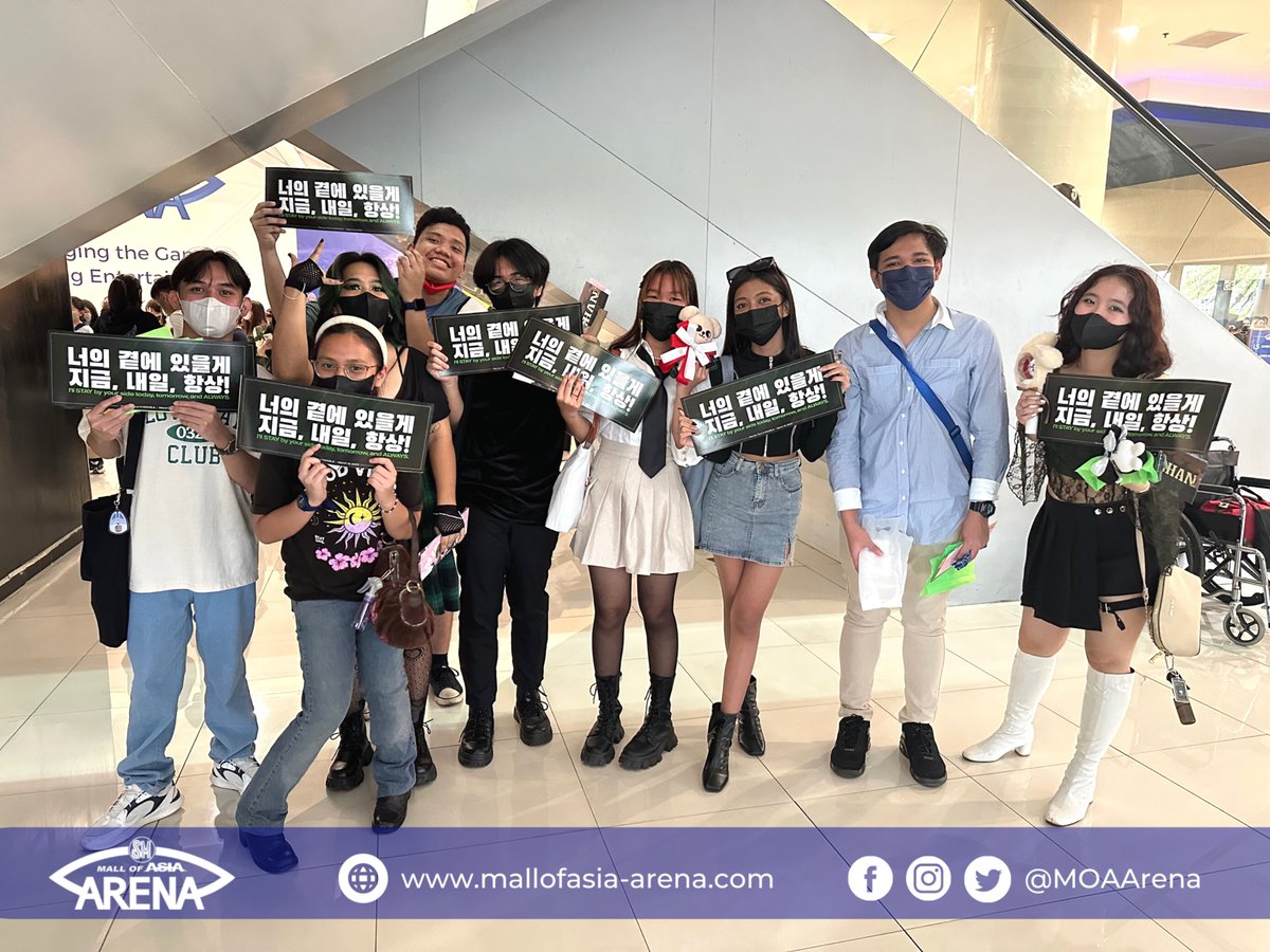 MOAArena's tweet photo. STAY! Let’s go all out and scream our hearts for Day 2 of #SKZinMNL2023! 💥💥💥

#StrayKidsAtMOAArena is presented by @pulpliveworld 

#MANIAC_IN_MANILA 
#ArenaSafe
#ChangingTheGameElevatingEntertainment https://t.co/8DEQq8SRui