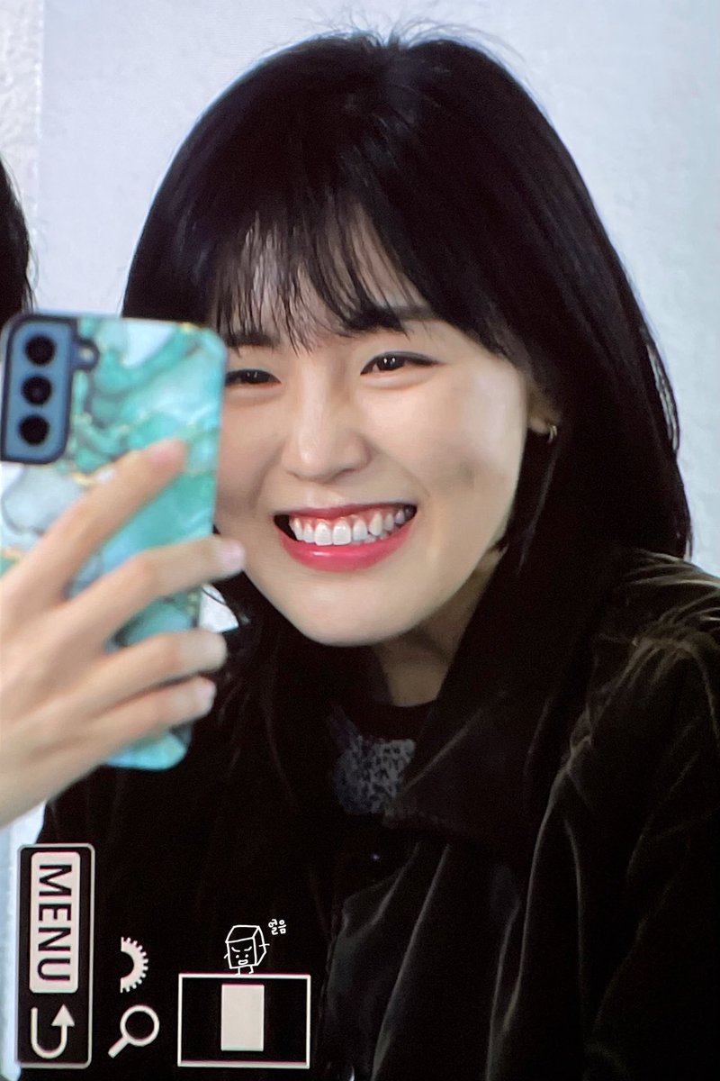 氷•얼음 tweet media