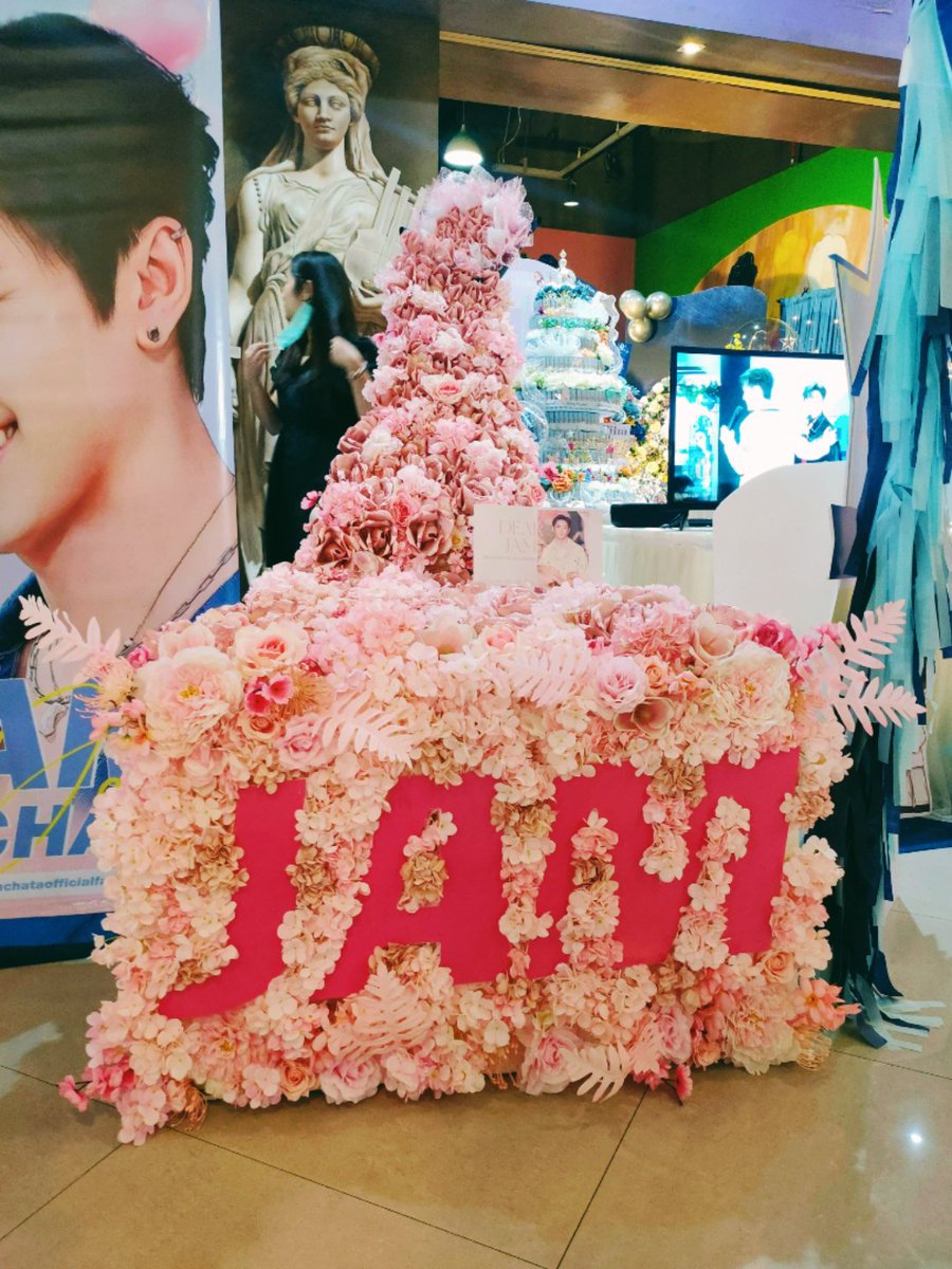 ZeeR_0730's tweet photo. @RachataJam

Have fun!

You are the preference, the exception,the first choice and the only.

#JamRachata
#แจมรชตะ 
#JFFancon https://t.co/bWQMq80xvU