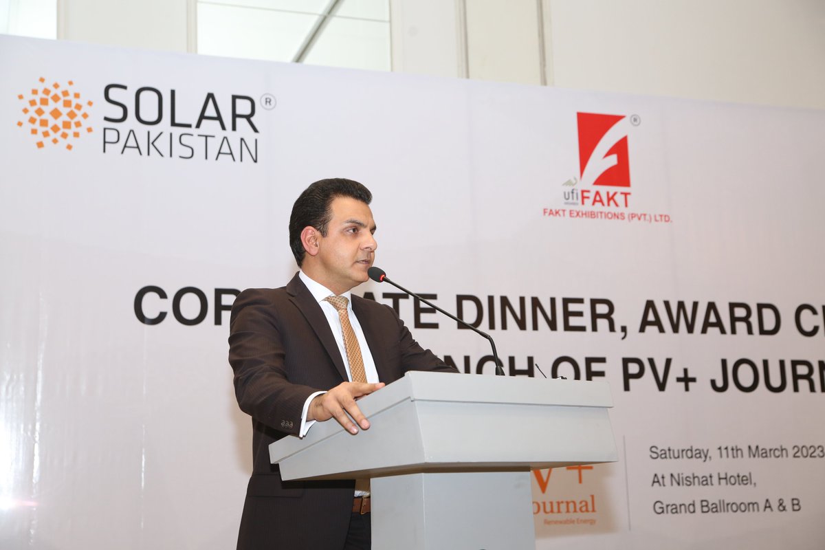 faktexhibitions's tweet image. The beautiful evening was a celebration of the solar industry's achievements and the significant strides it has made in recent years. The chief guest for the evening was none other than 𝐌𝐫. 𝐒𝐌 𝐓𝐚𝐧𝐯𝐞𝐞𝐫 (Federal Minister).

#pvjournal #FAKTexhibitions #SolarPakistan