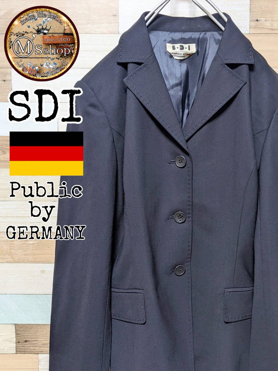 mercari2021's tweet photo. 本日のご紹介したい商品☺
【SDI】ドイツ製廃ブランドのテーラードジャケットです🧥ドイツ製のデザインの良さを感じられるヴィンテージ品です✨
https://t.co/IlpLJdJzJm
#SDI
#テーラードジャケット
#古着
#ヴィンテージ
#レディースファッション
#一点物
#希少
#高級生地
#人気
#モード
#ブラック https://t.co/NpN8Cemzth
