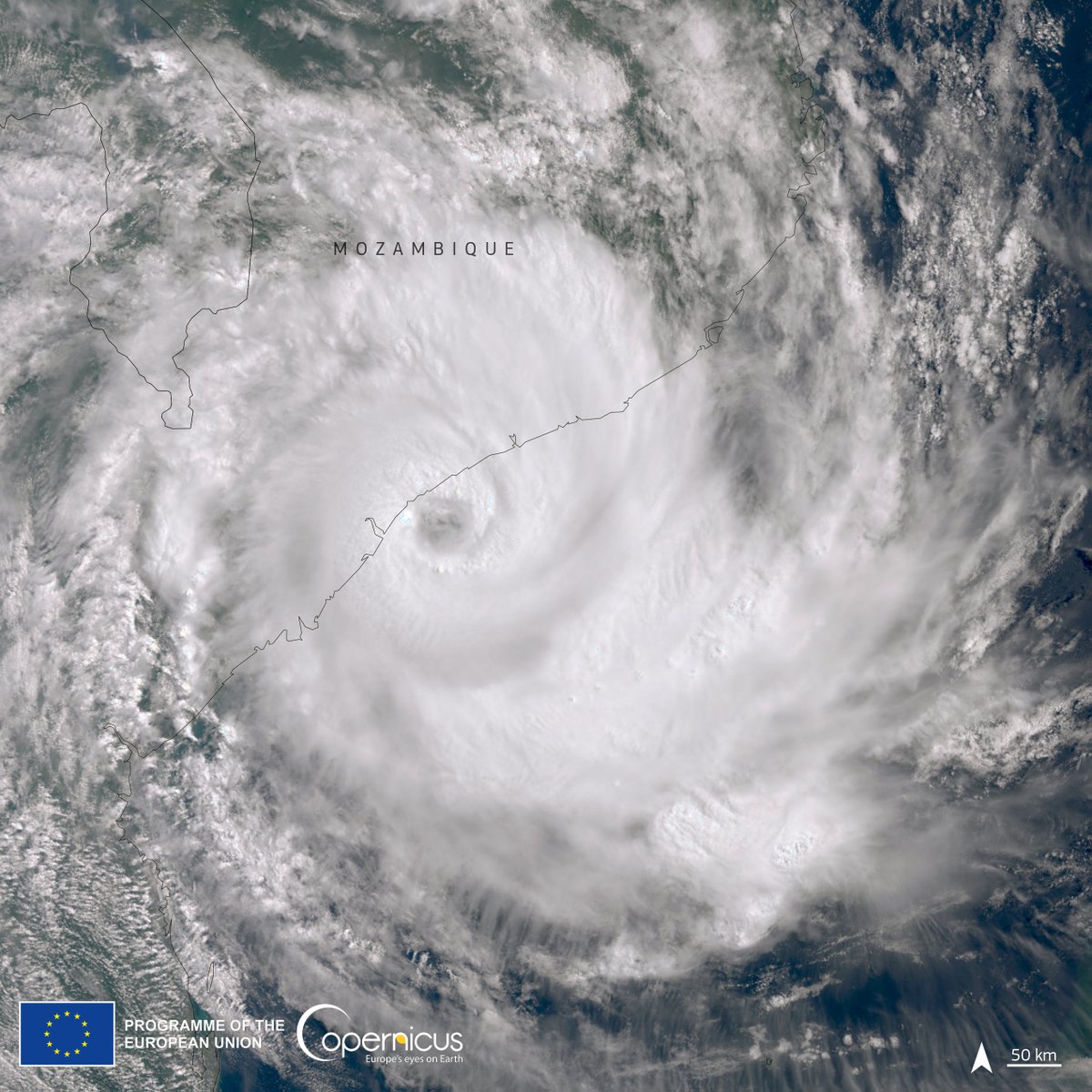 #Copernicus for extreme #weather monitoring

Tropical cyclone #Freddy formed 34 days ago in the waters of northwestern Australia

It is considered one of the longest active cyclones ever recorded

⬇️On 11 March #Sentinel3🇪🇺🛰️ captured #CycloneFreddy off the coast of #Mozambique🇲🇿