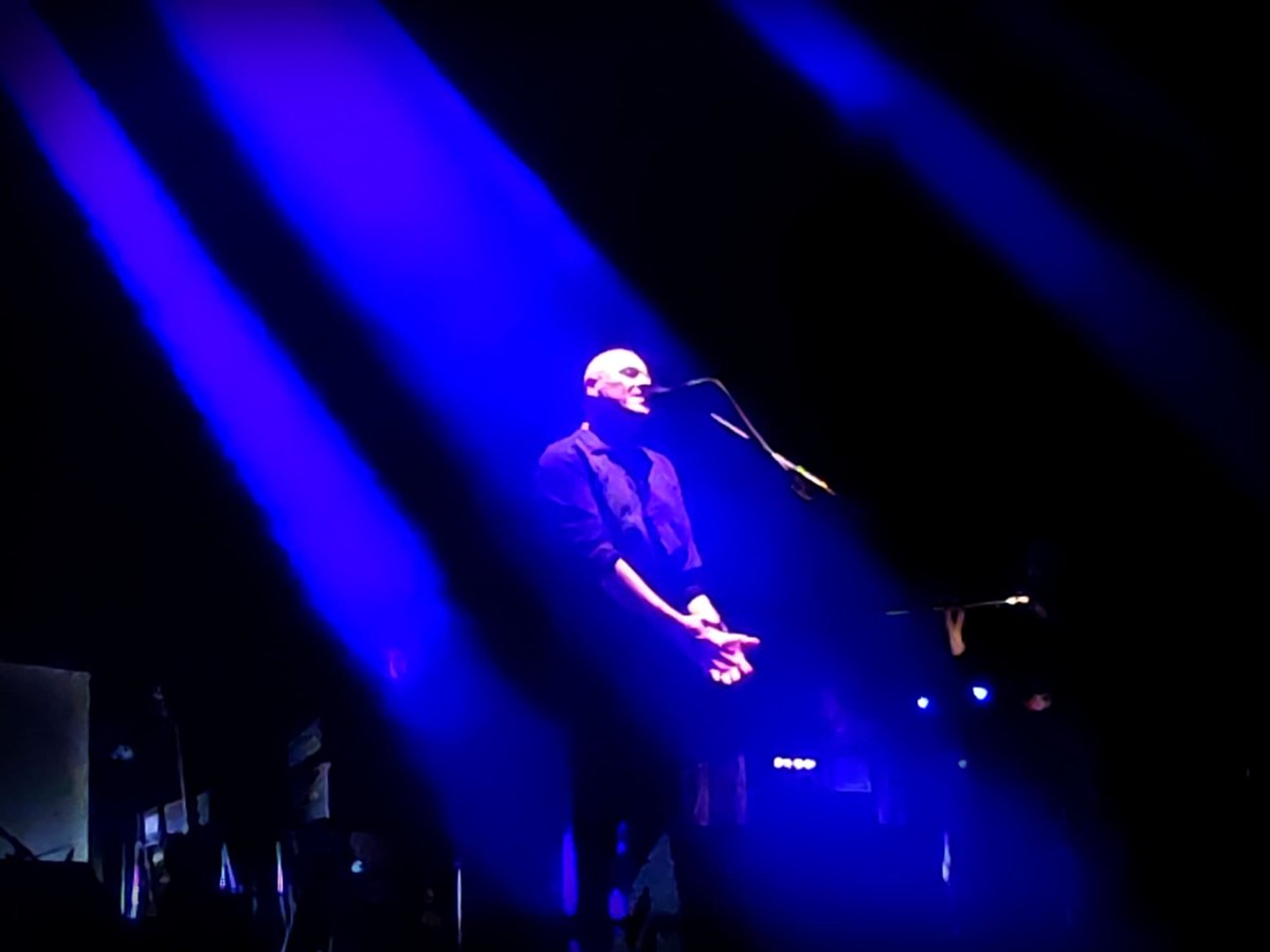 ester_modie's tweet photo. @ARTEconcertFR Mister Dominique A. 💙 https://t.co/lqHeMgcxkG