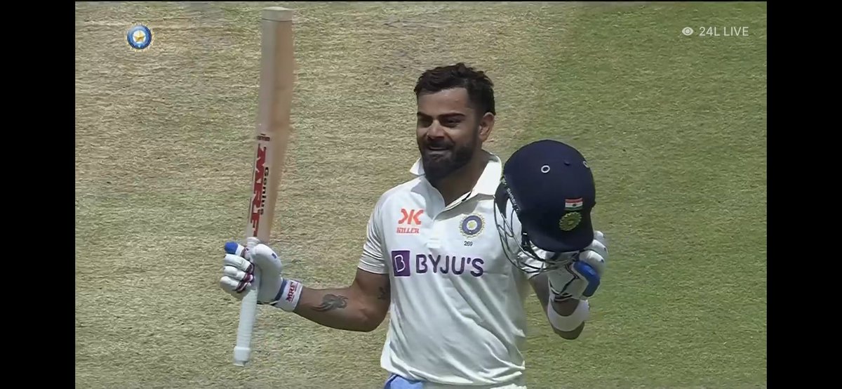 RaishalV's tweet photo. Incredible inning , steady and meaning ful shots and what a poise 

#class #INDvAUS #ViratKohli𓃵 https://t.co/aTQHUqa0X3
