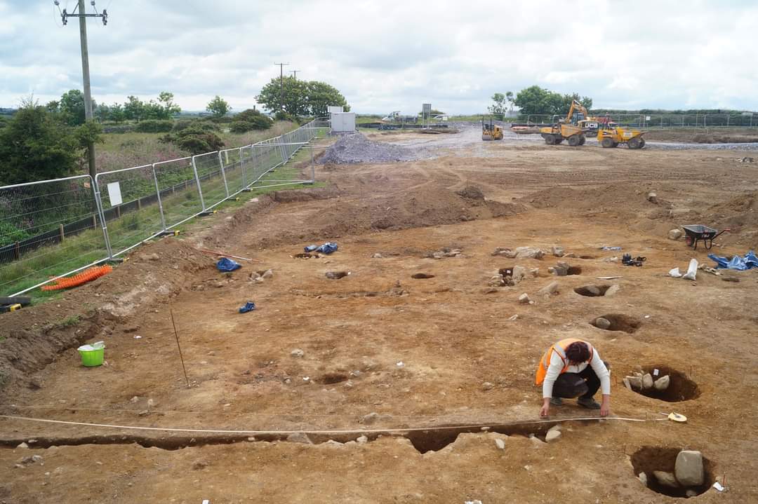 An Anglesey Antiquarian Society spring lecture serise talk 

An introduction and update about the rare discovery of an Early Neolithic Settlement at Llanfaethlu Ynys Mon. Focusing on the NEW information from the post excavation stage