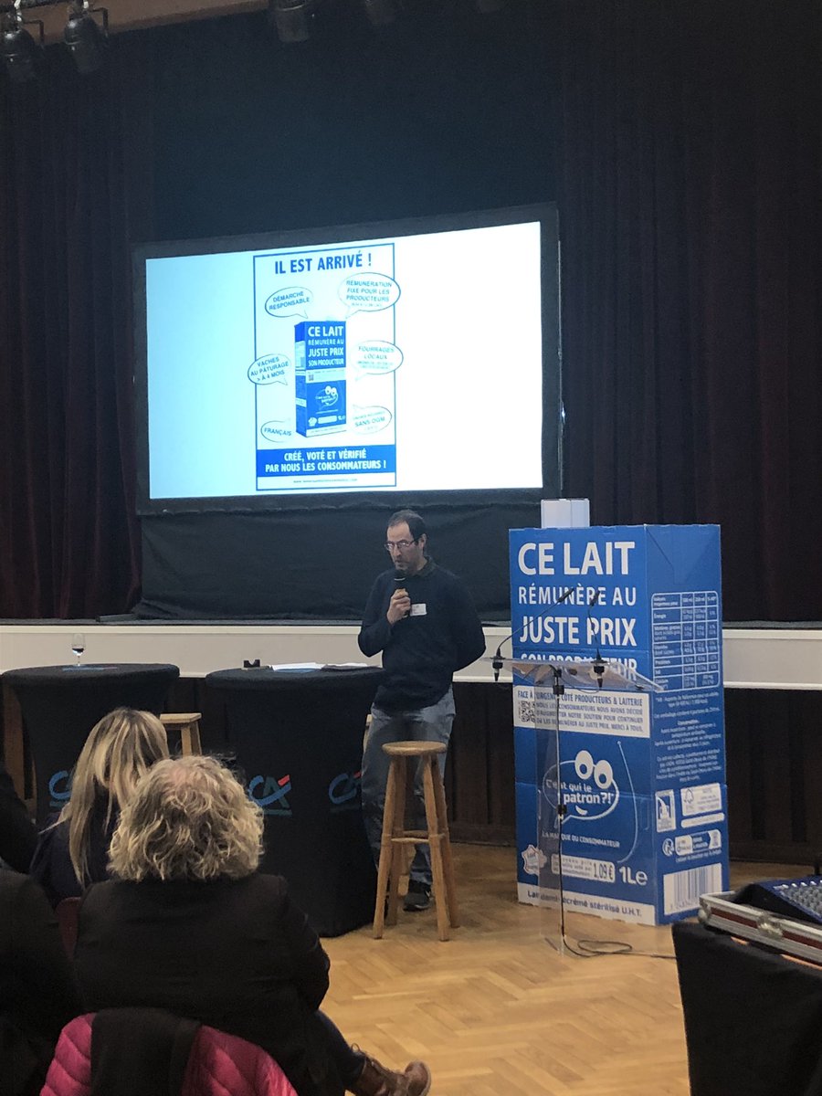 Rencontre annuelle des sociétaires 2023 de la Caisse Locale de Pont de vaux au cours de laquelle le projet societal du Groupe Crédit Agricole a été mis en lumière : comment relever tous ensemble les défis de demain ? MERCI à tous!!
<a href="/nathalievaucher/">Nathalie Rigollet</a>  <a href="/ca_centrest/">Crédit Agricole Centre-est</a> #mutualisme