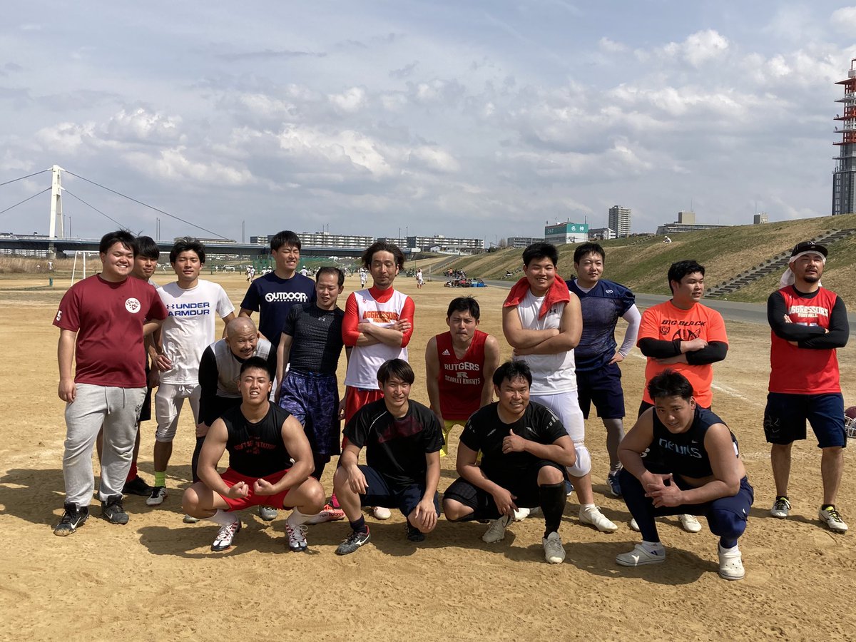 jpff_aggressors's tweet image. 本日も練習でした！
総勢17名
大工大さんと一緒に！

新人もお一人入部し、勢い乗れてます！

来週も合同練習予定！

#アメフト
#JPFF
#アグレッサーズ
#春から大工大

@rowdies_oit