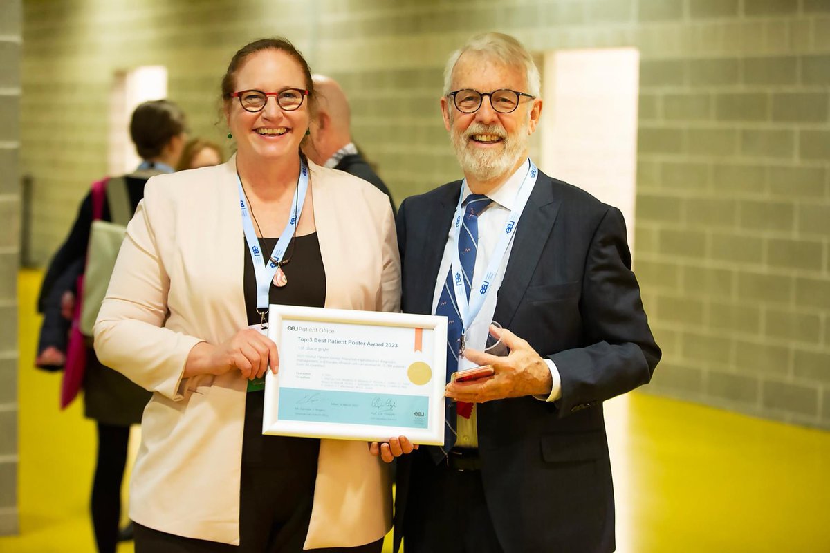 IKCC Kidney Cancer (@ikccorg) on Twitter photo IKCC CEO Dr Rachel Giles receiving the Best Patient Poster Award at #EAU2023 for data presented from the 2022 Global #kidneycancer patient survey. Thank you to all the patients & carers who participated and our affiliate organisations for your support. <a href="/Uroweb/">European Association of Urology (EAU)</a> <a href="/EauPatient/">EAU Patient Information</a> IKCC CEO Dr Rachel Giles receiving the Best Patient Poster Award at #EAU2023 for data presented from the 2022 Global #kidneycancer patient survey. Thank you to all the patients & carers who participated and our affiliate organisations for your support. <a href="/Uroweb/">European Association of Urology (EAU)</a> <a href="/EauPatient/">EAU Patient Information</a>