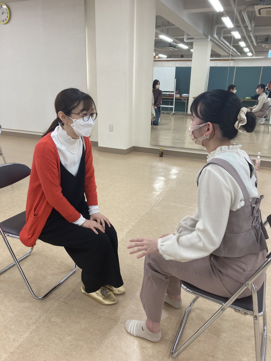 ACTIS_tts's tweet photo. 鹿児島からこんにちは😃
青年クラスの演技レッスン！

#演技レッスン
#アクティブカゴシマ
#アクティブハカタ
#鹿児島タレント https://t.co/XJJf80azcU