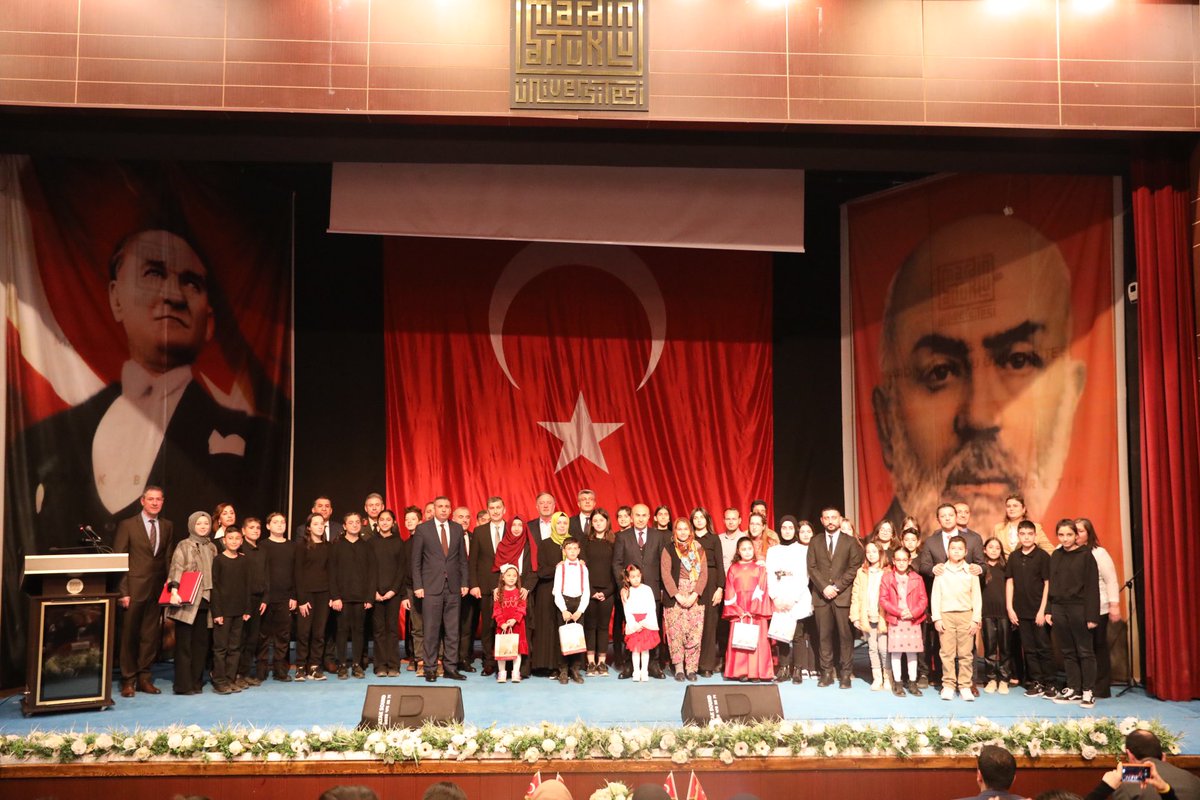 mardinilmem's tweet photo. "Allah bu millete bir daha İstiklal Marşı yazdırmasın."
İstiklal Marşı'mızım kabulünün 102. yıl dönümünde, milli Şairimiz Mehmet Akif Ersoy ve milli mücadelemizin tüm kahramanlarını rahmet ve minnetle anıyoruz.
İstiklal Marşı 🇹🇷🇹🇷
@tcmeb 
@prof_mahmutozer 
@mahmutdemirttas https://t.co/OiKkH74Iyw