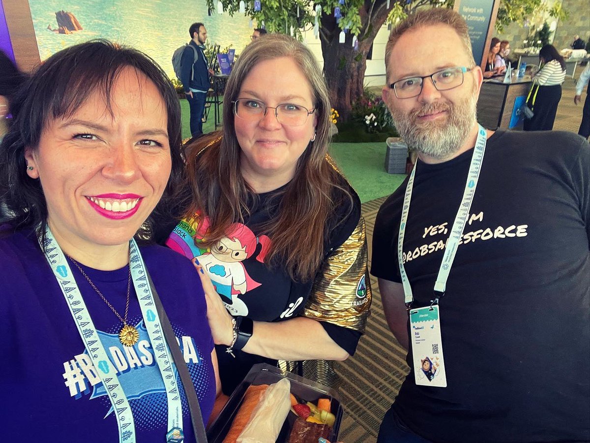 rlvanessagrant's tweet photo. After 45 min of passionately speaking at BA networking… I hit a wall. Saw @mehansen82 and was introduced to some fun dude who wanted to take a group shot so we grabbed strangers and friends and took a shot. Then went to #bobaforce and sat quietly in a corner to reset.
#TDX23baba https://t.co/yF2avjqbAn