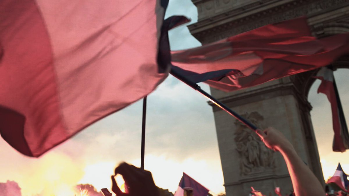 🗣️«Si la volonté du député #Boyard est de poursuivre son rôle d’influenceur digital, nous l’invitons alors, à raccrocher son écharpe tricolore afin de poursuivre sa carrière sur Internet !»

🔴Rejoignez notre appel⤵️
nousfrance.fr/collectif/jeun…

#BlocusChallenge #ReformeDesRetraites