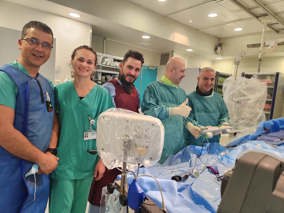 AsherElad's tweet photo. CS (coronary orbital atherectomy  system) 
for LAD calcified lesion with @ramii125  @PCRonline @Sbrugaletta @Ortega_Paz @aayshacader @Anazmicalik @guilbom @hect2701 @NicolaRyanI1 @DrPascalMeier @W_jyg @ICigalini @GreggWStone @mmamas1973 @djc795 @SABOURETCardio https://t.co/NZKU6ywJP9