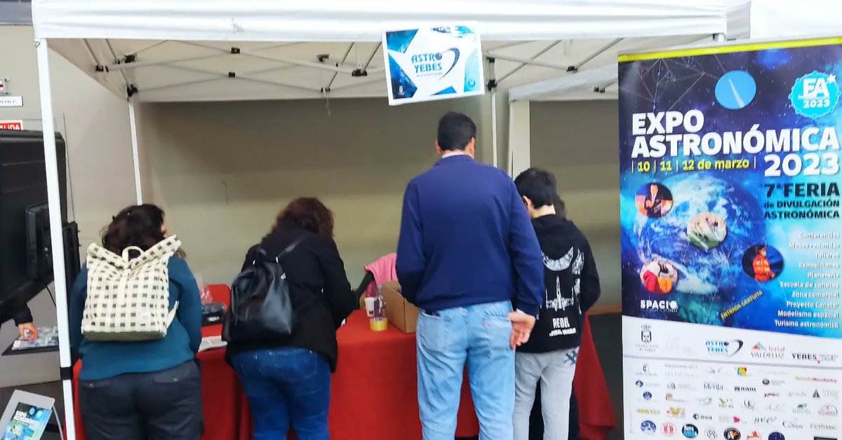 AstroYebes's tweet photo. 🚀 Ya está en marcha la tercera y última jornada de #expoastronómica2023 
🕑 Estaremos abiertos hasta las 14:00 horas con entrada gratuita en el CDM Valdeluz.

😀 ¡Descubre y diviértete!
#municipioestrella #feria #divulgación #conocimiento #astronomía #descubrir #Yebes #Valdeluz https://t.co/bn0gEQpe7V