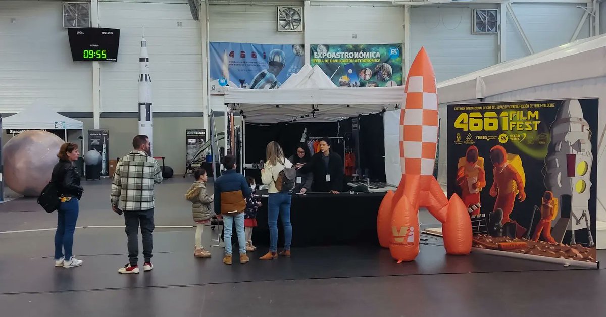 🚀 Ya está en marcha la tercera y última jornada de #expoastronómica2023 
🕑 Estaremos abiertos hasta las 14:00 horas con entrada gratuita en el CDM Valdeluz.

😀 ¡Descubre y diviértete!
#municipioestrella #feria #divulgación #conocimiento #astronomía #descubrir #Yebes #Valdeluz
