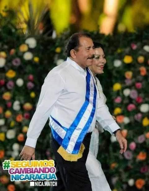 En estos momentos que está siendo atacado por la alta jerarquía de la Iglesia, todo mi respeto y respaldo a nuestro Comandante Daniel Ortega Saavedra 

No hay algo más hermoso que un corazón humilde y está representado por nuestro Presidente Daniel Ortega Saavedra
