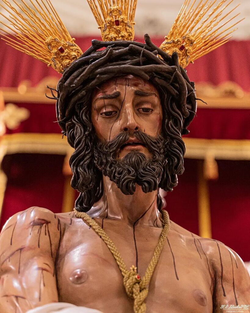 mlgcofradias18's tweet photo. Bajo la humilde mirada del Señor que es presentado a su pueblo.
Foto 📷: @scs_ssantamlg
⛪: @hdadhumildad 
📆: -22 días

#SentirCofrade #Málaga #Humildad #HdadHumildad #HdadHumildadMalaga #CristoDeLaHumildad #CristoDeLaHumildadMLG #HumildadMLG #JesusEnS… https://t.co/dEXD9gzSeH https://t.co/fXzmn1OdcC