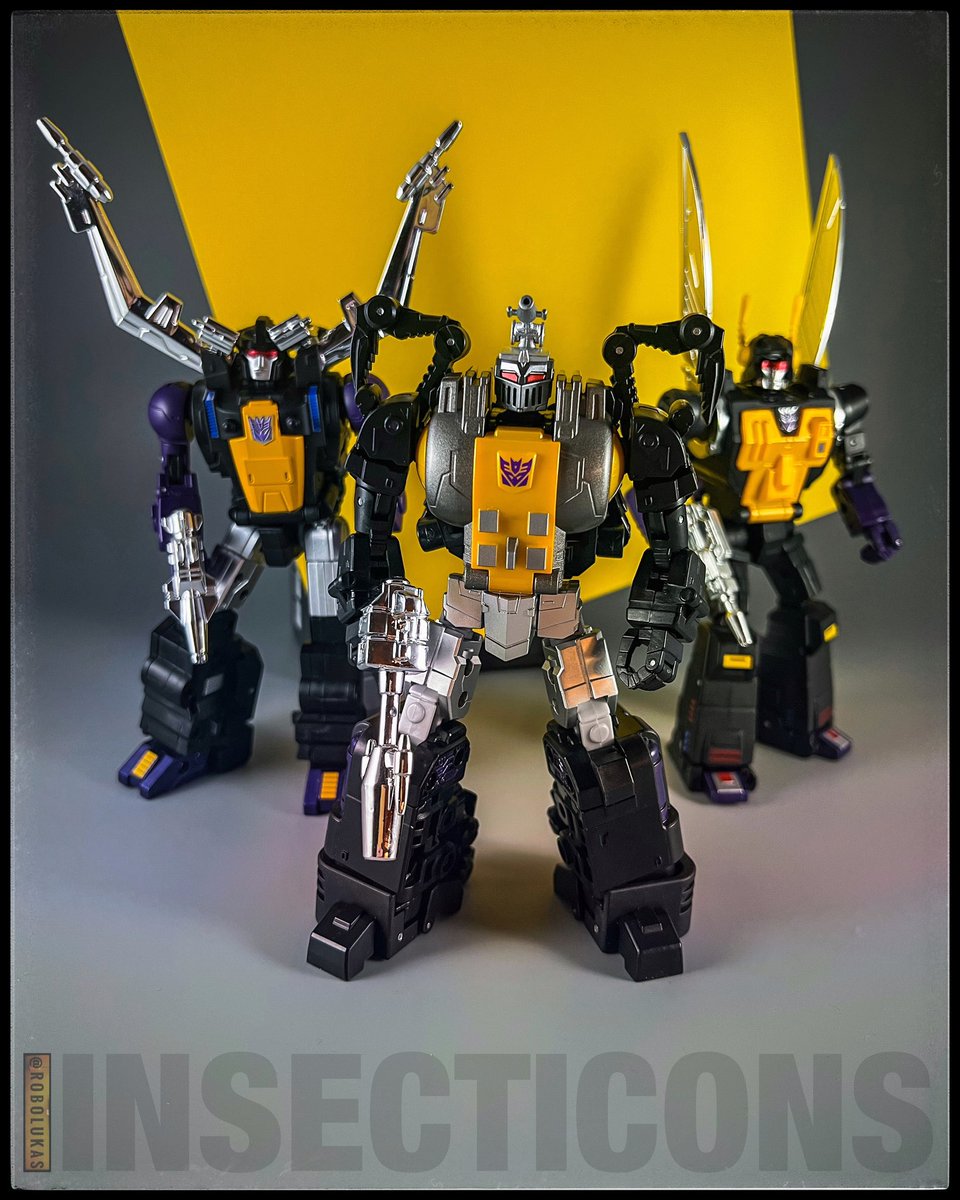 Bugs…

#Robots #TransformersCollection #TransformersPhotography #Transformers #RobotsInDisguise #MoreThanMeetsTheEye #Cybertron #G1Transformers #Generation1Transformers #MasterpieceTransformers #ThirdPartyTransformers #FansToys #Decepticons #Insecticons