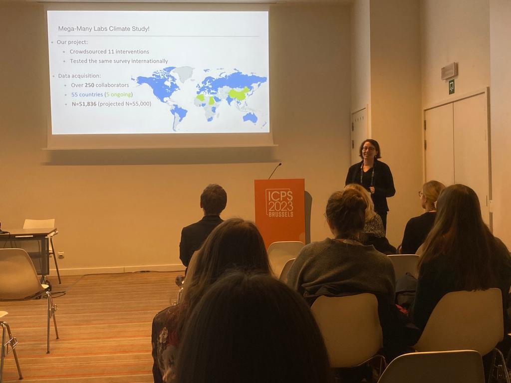 kim_doell's tweet image. It was so nice to finally present some of the #manylabs climate project preliminary results at #icps23be! 💪 Thank you to our 250+ collaborators!