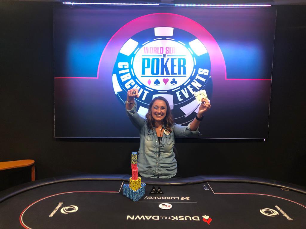 Suzie_Poker's tweet photo. Soooooβ¦. This happened last night! β οΈβ₯οΈβ£οΈβ¦οΈπππ»π€©π€ͺ
#WSOP #WSOPC #RING #WINNER #FLIPladies #DTD @flip_ladies #Poker @DTD_Club @WSOP #WomenInPoker https://t.co/NqPc98B2Ol
