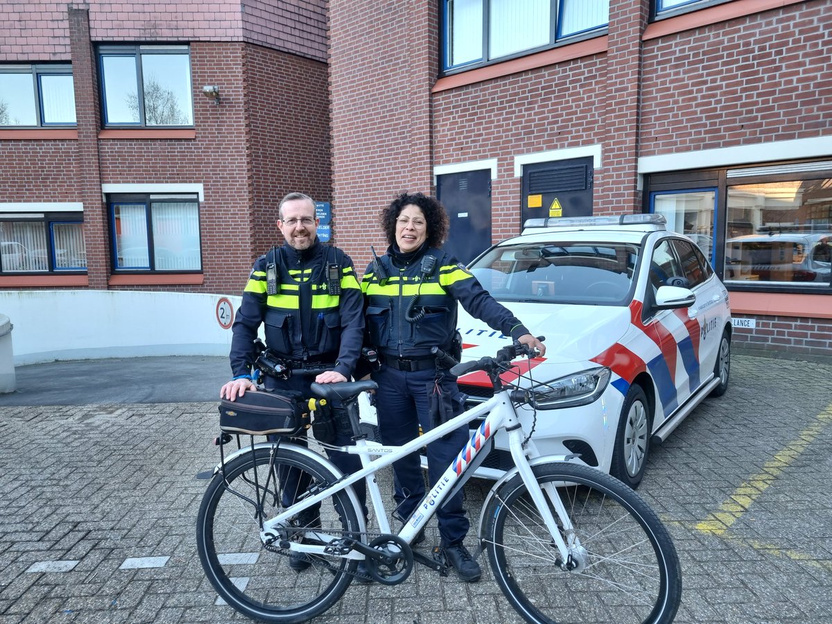 WA_Palenstein's tweet photo. Ons #wijkagenten spreekuur wordt uitgebreid, nu iedere maandag in zowel #Palenstein als #Dorp!
Palenstein: maandag van 14.30 - 15.00 uur bij #Piezo op het Rakkersveld 253.
Dorp: maandag van 15.30 - 1600 uur bij #veiligheidop1 in de  Dorpsstraat 175  #politie #Zoetermeer https://t.co/Qwxao6wu5u