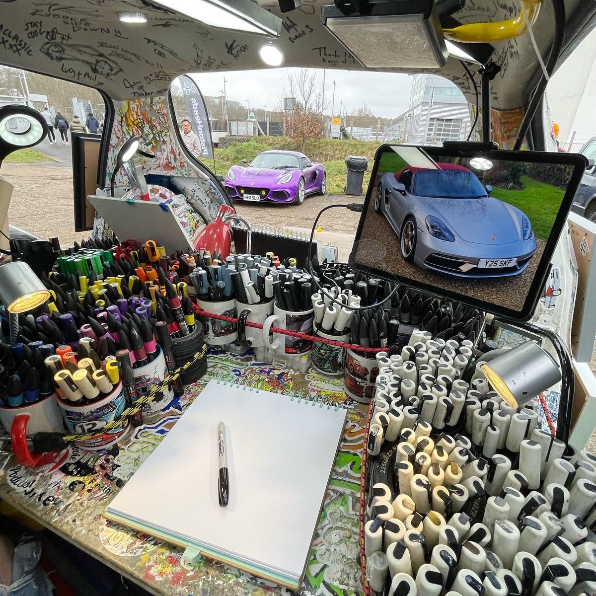 Popbangcolour's tweet photo. All setup @PistonHeads #SundayService this mornin’ there’s quite a variety here on the old banking @MBWorldUK - come say hi if you’re here! 🚗+✍🏻
#PHSS #Pistonheads https://t.co/NUP2gs7Kpn