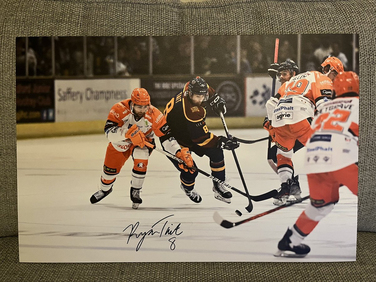 For sale! Signed Flames photo boards, 60x40cm, forex board with hangers. £30 and £45 DM for details.