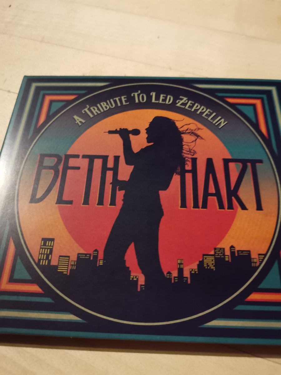 daveprendo1's tweet photo. @kittler_jillian @LovecraftLuci Good morning Jillian, I can highly recommend this album. You won't be disappointed 🙂 https://t.co/mDu2XZQMQX