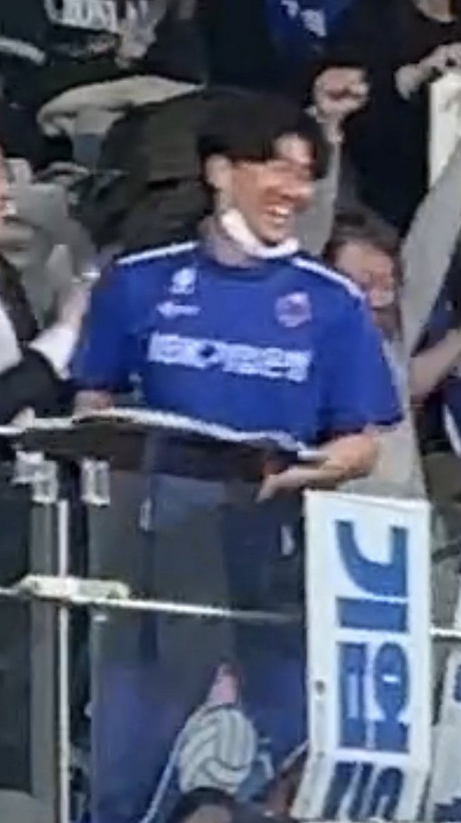 noteversaynever's tweet image. 직업만족도 최상 김상헌씨