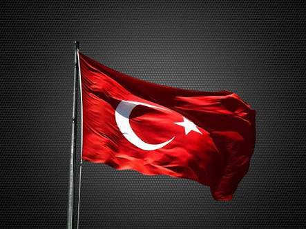 Ebediyen sana yok, ırkıma yok izmihlâl Hakkıdır Hür yaşamış bayrağımın Hürriyet Hakkıdır Hakk’a tapan milletimin İstiklâl 
#istiklalmarsı #MehmetAkifErsoy