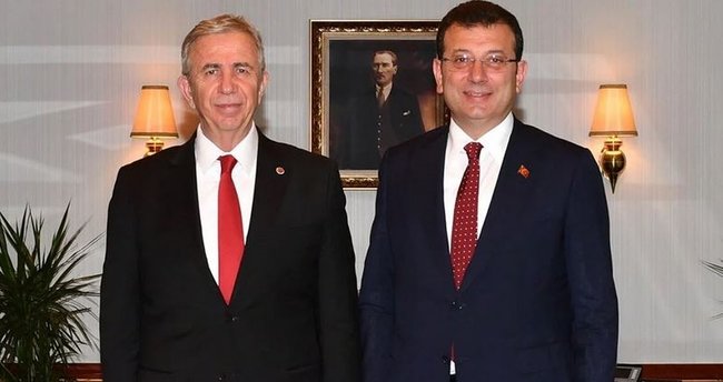 yirmiucderece's tweet photo. Akit Yazarı Ali Karahasanoğlu:

"Ekrem İmamoğlu ve Mansur Yavaş'ı cumhurbaşkanı yardımcısı yapacaklar. Böylece, bu iki makamın yan huzur hakları, maaşlarını da dikkate aldığınızda, belki yüz binlerce liralık maaşları bu iki isme peşkeş çekecekler." https://t.co/vHLBxUrQR2