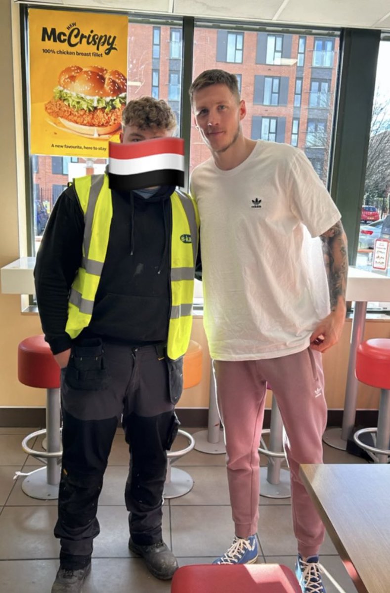 Alex 🇶🇦 (#glazersout) tweet media