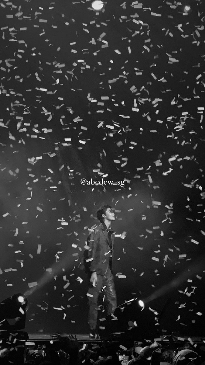 abcdew_sg's tweet photo. Magical night. 
Thank you, @dew_jsu 🥹

��🏻
#dew_jsu
#ShootingStarInSingapore https://t.co/fEU5sj28sT