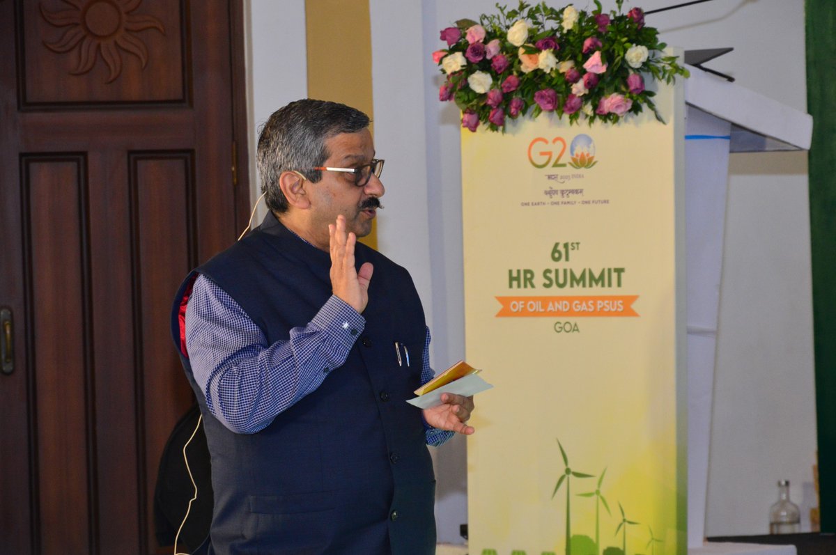 DirHR_iocl's tweet image. Had the honour of moderating a star-studded panel discussion at the 61st HR Summit of Indian energy PSUs at Goa today on the theme of Leadership &amp;amp; Succession Planning.
It was a discussion full of revealing insights, futuristic brainstorming &amp;amp; innovative idea-sharing.