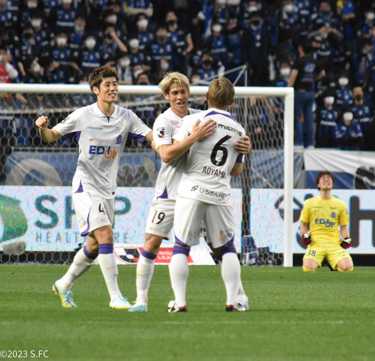 sanfrecce_SFC's tweet photo. 𝐒𝐌𝐈𝐋𝐄 𝐏𝐇𝐎𝐓𝐎😍💜

#サンフレッチェ #sanfrecce #ぶちあつ！#Jリーグ #jleague #G大阪広島 https://t.co/bhvFBpWJm2