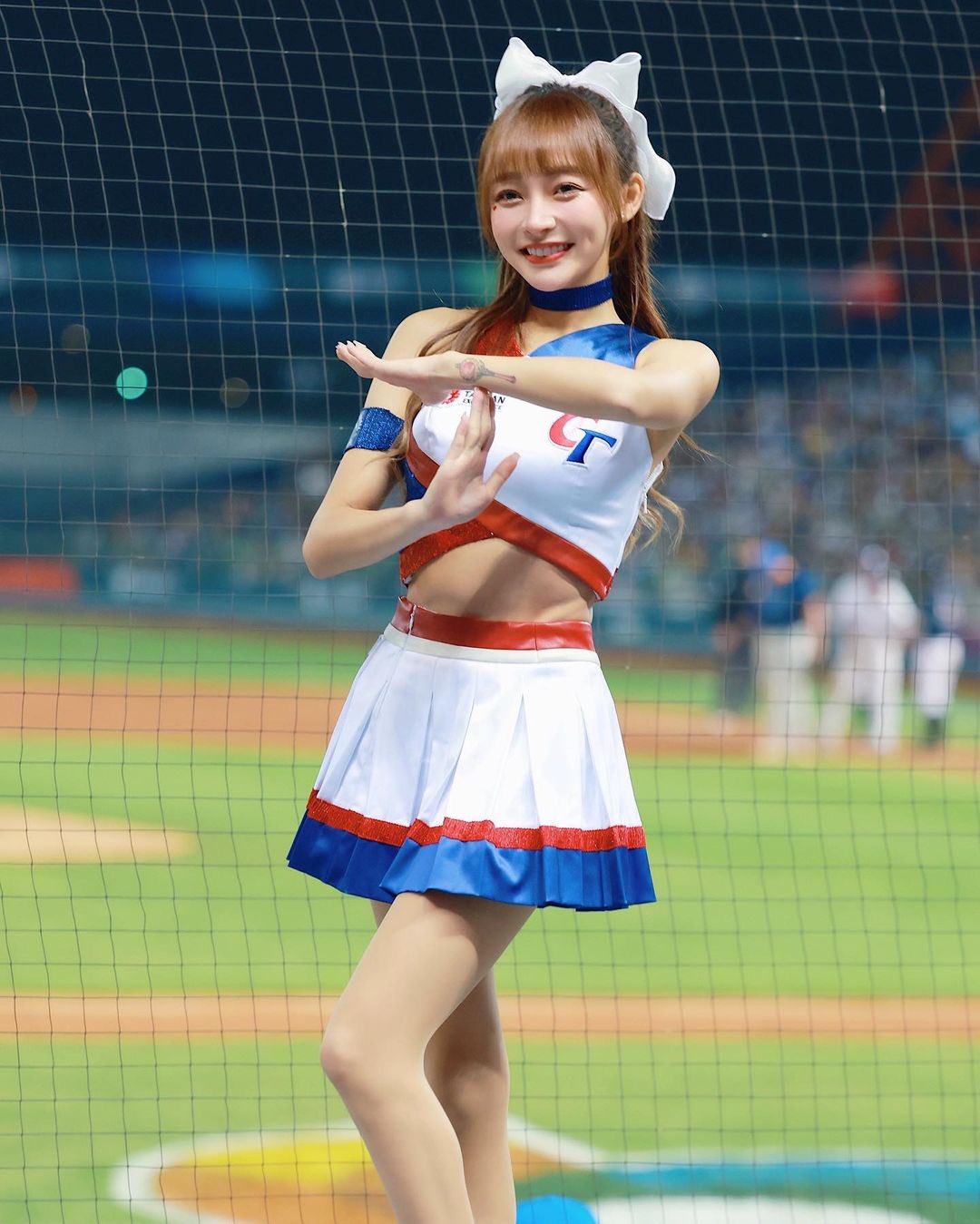WBC台湾チアガール  / X