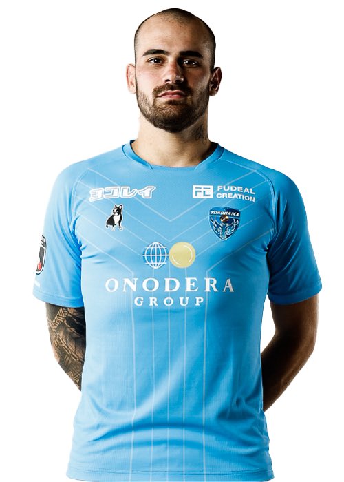 Nomargarin's tweet photo. Parabéns🎂#Vizeu ⁴⁷ 🇧🇷⚽️❕
#yokohamafc #横浜FC https://t.co/SxQpZSsd3D