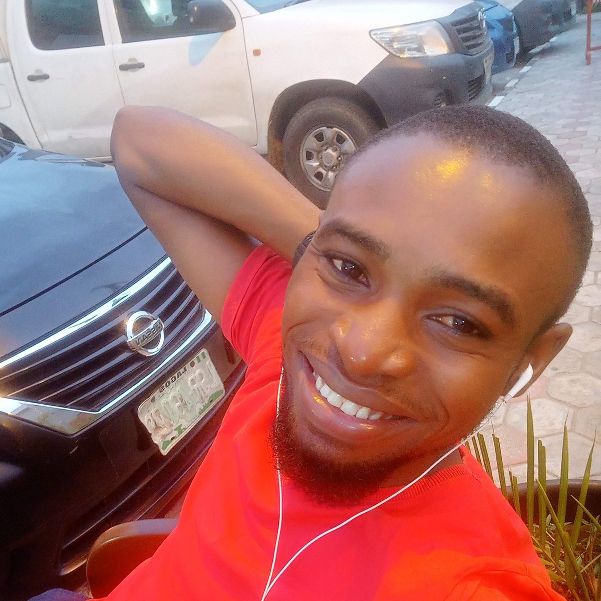 edokipeter3's tweet photo. #NewProfilePic https://t.co/wpreJQsr1N