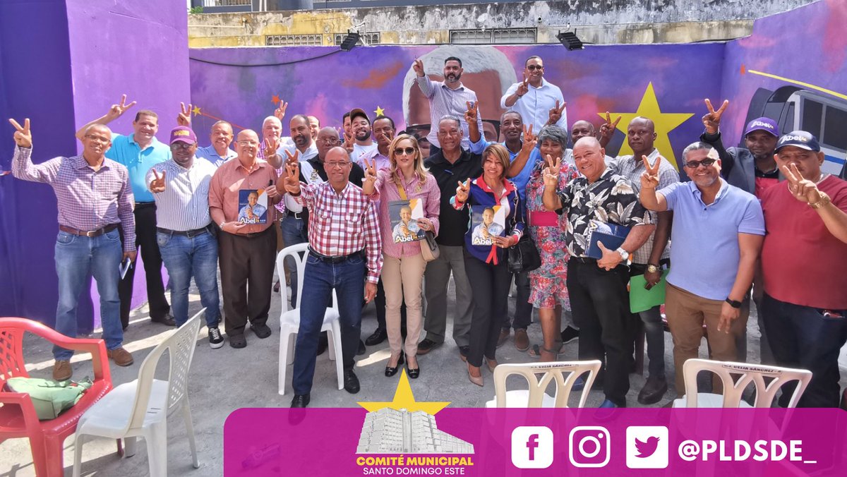 PLDSDE_'s tweet photo. Dirección Municipal (SDE) se reúne para afinar detalles de la visita del próximo Presidente @abelmartinezd este próximo 18 de Marzo...
#PLDSDE⭐ https://t.co/Bj0xgkL3v2