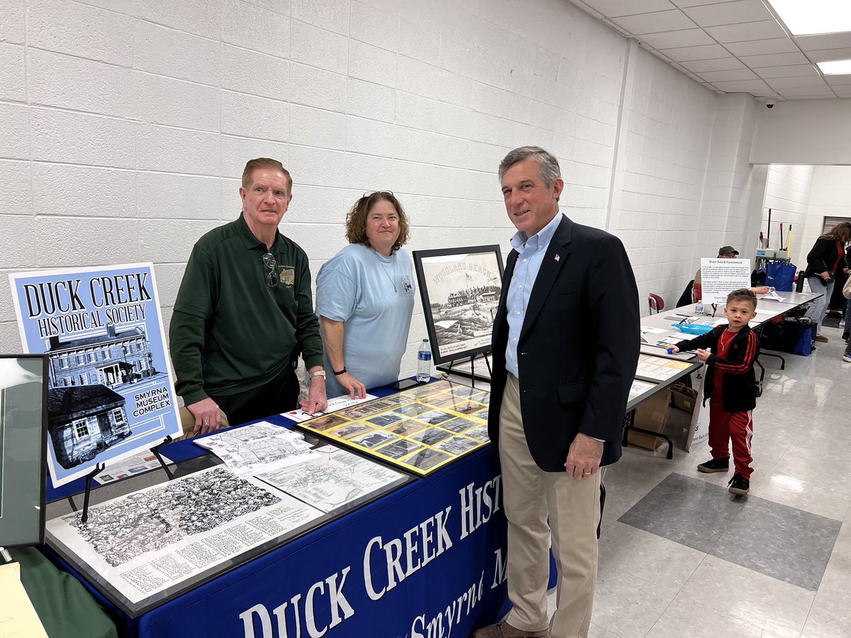 JohnCarneyDE's tweet photo. Yesterday I celebrated I Love Smyrna School District Day. This event brings the school district, local businesses, and families together to recognize 139 years of Smyrna graduates and provide activities and displays for the community to enjoy. https://t.co/QfG1yOMYly