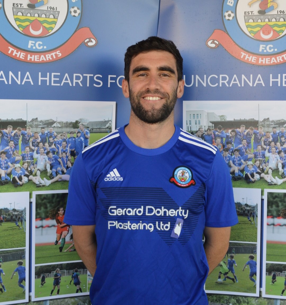 BuncranaHearts's tweet photo. Kieran McDaid puts Hearts 3 up on 45 minutes. #BHFC https://t.co/zyN6dGnc4l