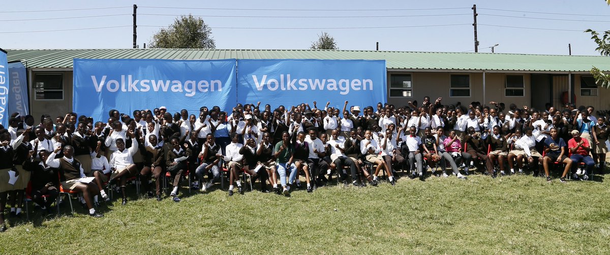 forwardzone's tweet photo. We're back and ready to make a difference!
Through this program, we aim to promote girls' participation in sports, enhance their self-esteem and confidence, and help them develop life skills that will benefit them on and off the field.
#TeamFZ #VWTrain4Life #WomenEmpowerment https://t.co/NHJClBc4Om