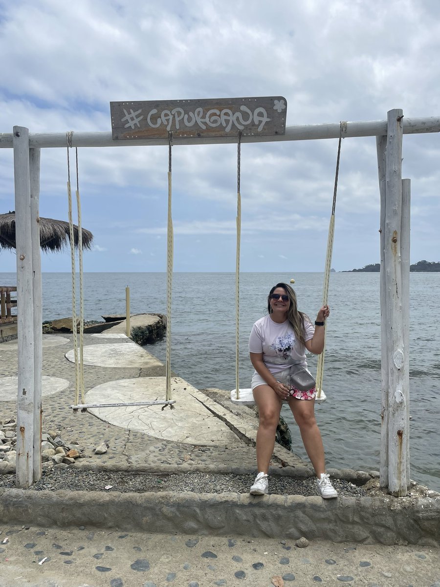 Tatibalvin's tweet photo. “¿Sabes por qué tenemos tan poco tiempo? Porque se lo hemos regalado al ruido.” Marcela Serrano 📖
.
.
.
Han tenido citas con ustedes mismos? 🌊🐬.
Yo estoy en una, una necesaria y obligatoria 💚
¡Gracias Vida!
#PresentePerfecto #mindfullness #Capurganá #InvitarseA https://t.co/k1u0SRje7z