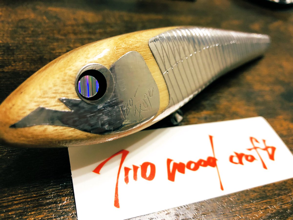 アルミデザインで悩み過ぎて
2度ほど病みました。
決まらないと作業進みません。