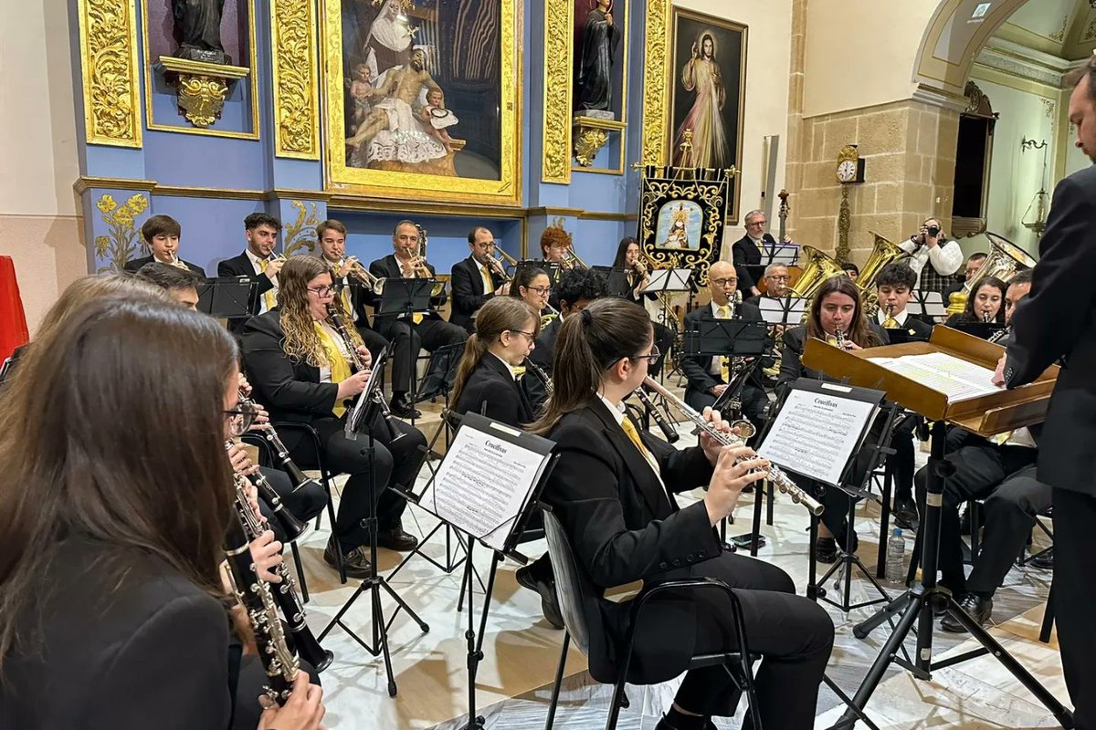 La Aurora de Albatera tweet media