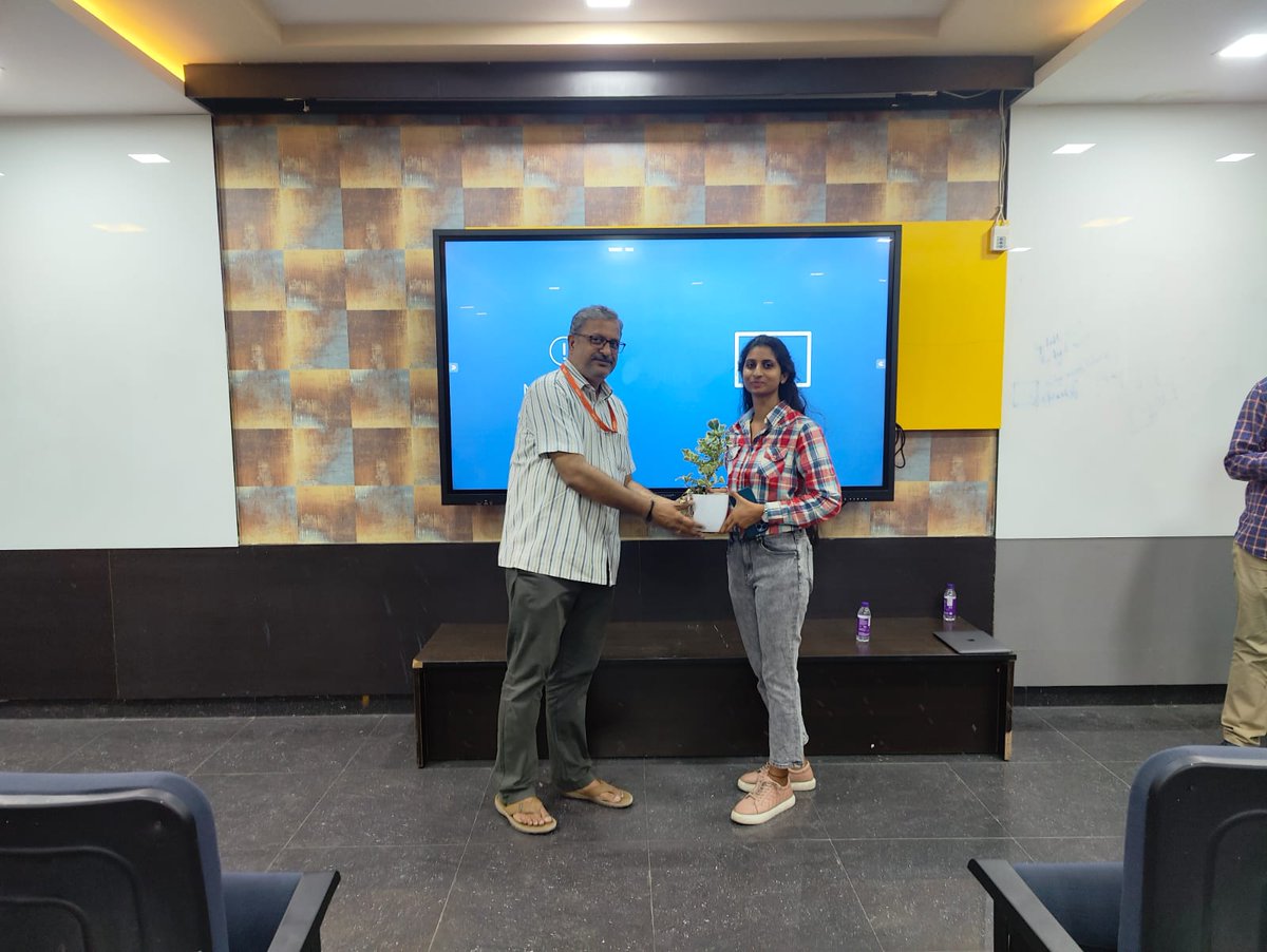 Susmitha1399's tweet photo. Had a great workshop with IARE . Here are some photos from the #workshop 

@shardeum @ShardeumHyd https://t.co/Ti9n5UhRtG