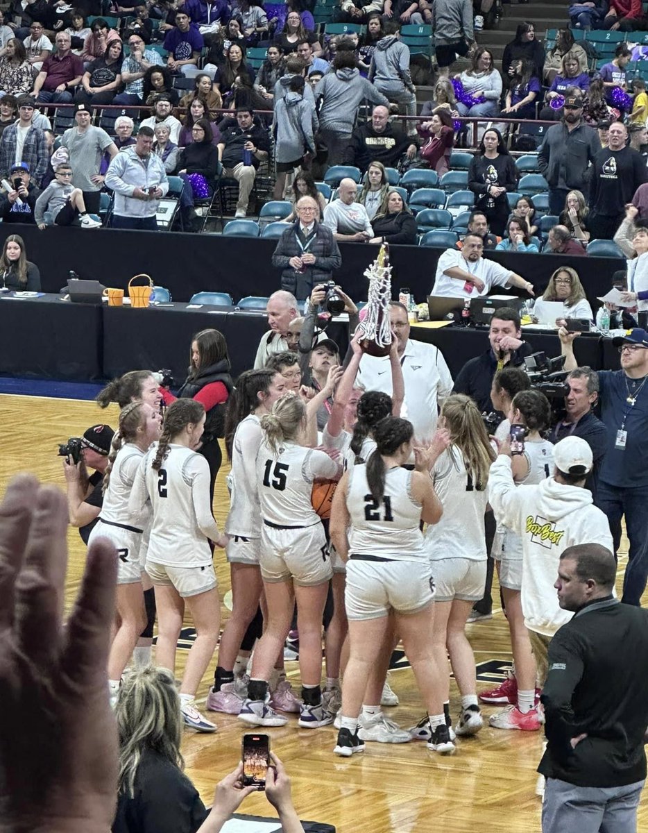 5A STATE CHAMPS!! Had such an amazing season playing with all my best friends and couldn't have had a better ending. So proud of this team and couldn't ask for anything more! #Roosevelt <a href="/rhsgirlsbbsquad/">Roosevelt Lady Roughriders B-Ball</a>